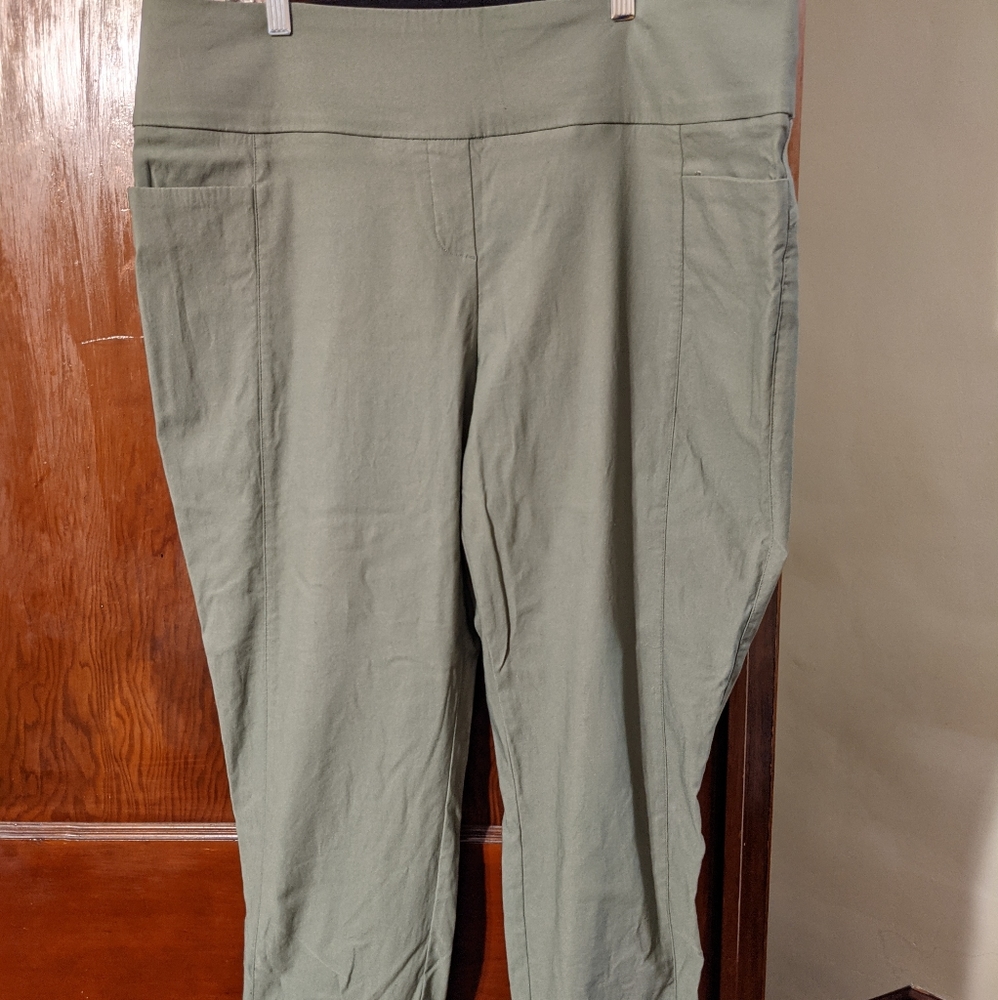 Apt. 9 Pull On Ankle Length Pants